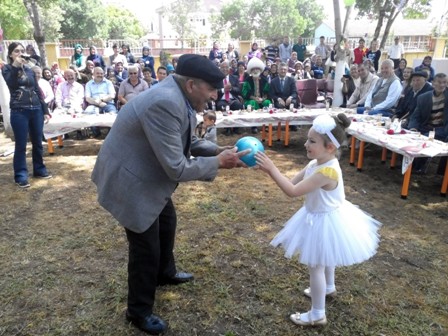 Kuşaklar buluşması şenliği