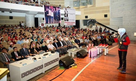 Münazara yarışmalarının ödülleri verildi