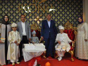Çevik ailesinin çifte sünnet mutluluğu