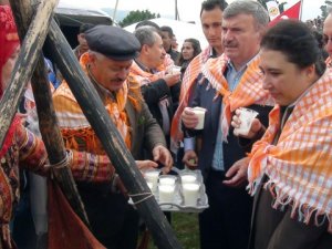 Akşehir'de 19. Yörük Türkmen Kültür Şöleni coşkusu