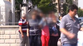 Konya'da otomobilden para çalanlar Antalya'da parti yaparken yakalandı