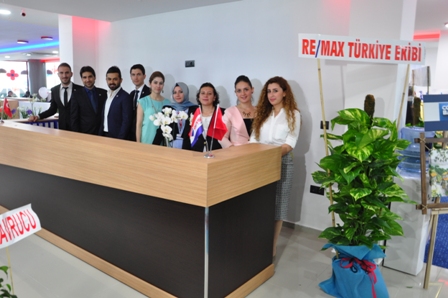 REMAX Ekinoks Açıldı