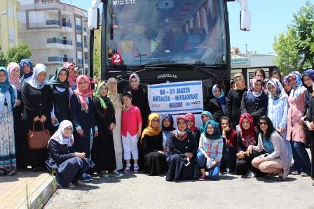 Yaratılış gayemizi tefekkürle gözlemlediler