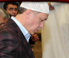 AK Parti'ye karşı 'Haçlı' ittifakı