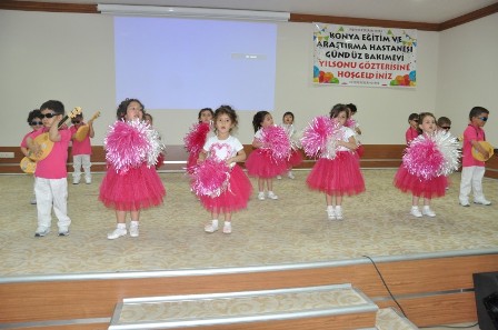 Konya Eğitim ve Araştırma Hastanesi Kreşinde yılsonu etkinliği