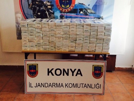 Jandarma 4 bin paket kaçak sigara ele geçirdi