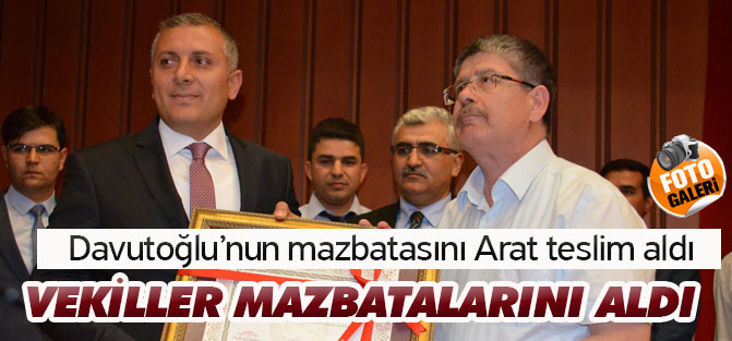 Konya milletvekilleri mazbatalarını teslim aldı