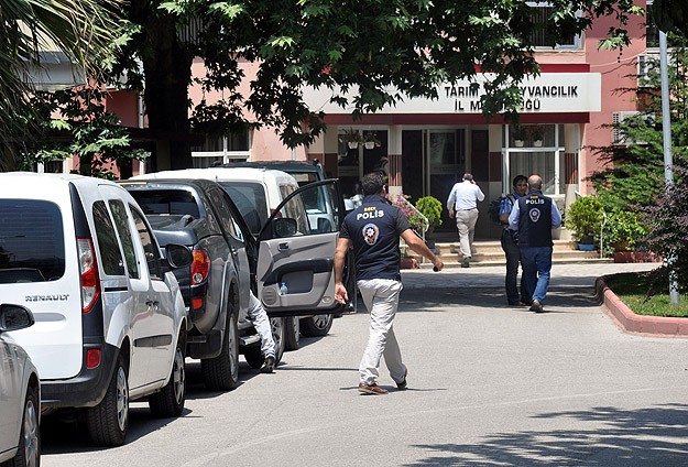 Manisa'da "Paralel Devlet Yapılanması" operasyonu
