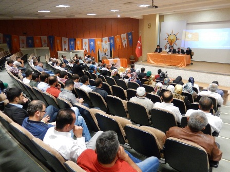 Meram Teşkilatı Danışma Toplantısı yaptı