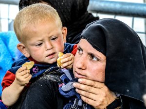 Günler sonra soğuk su içip, bir kaç lokma ekmek yiyebildik