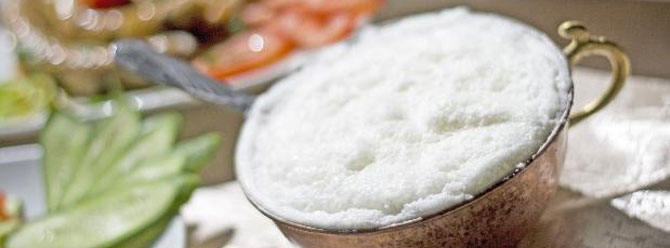 Gazlı içecekler yerine ayran için!