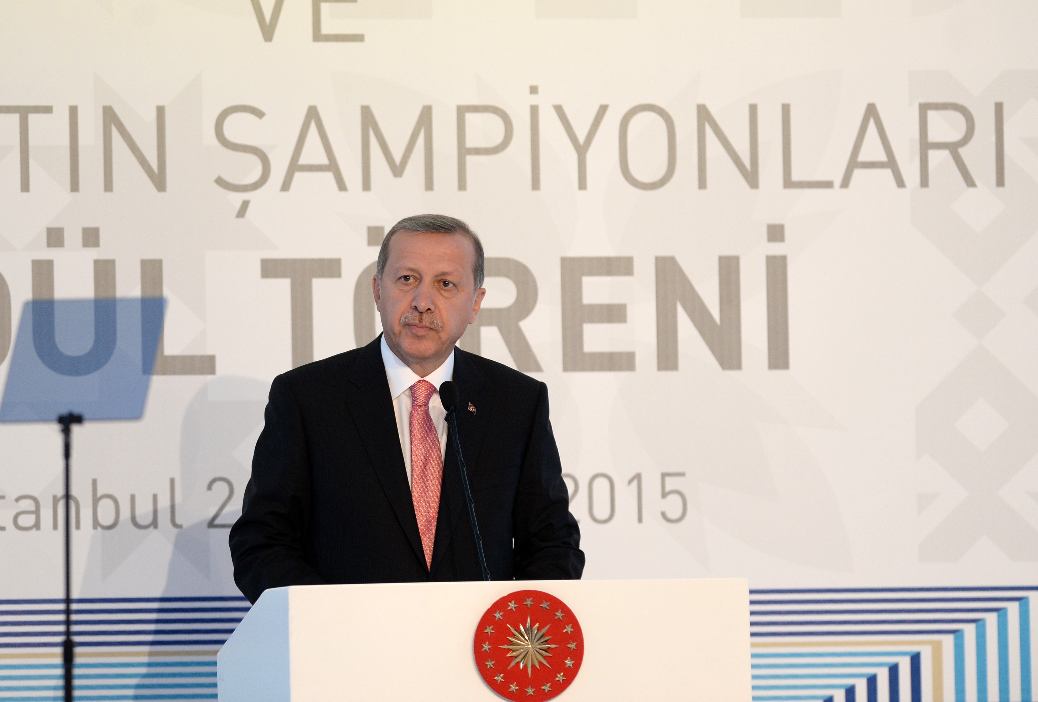 Cumhurbaşkanı Erdoğan'dan hükümlü affı