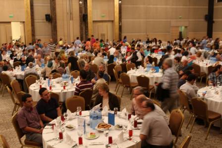 İMO'dan iftar yemeği