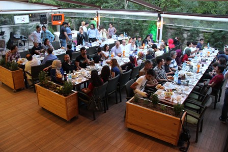 Hospıtal çalışanları iftarda buluştu