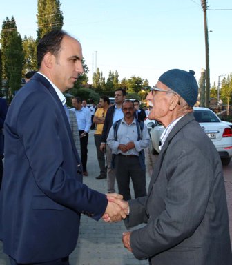 Altay,“yeni bağlanan mahallelerimizin standardını yükseltiyoruz”