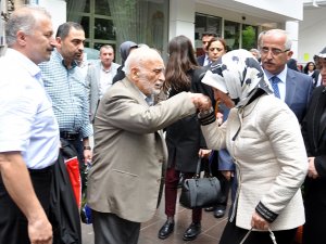 Sare Davutoğlu'nun amcası toprağa verildi