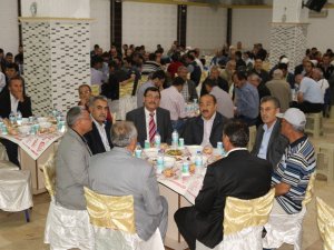 Kozanlılar Dayanışma ve Yardımlaşma Derneğinden iftar programı