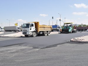 Ankara-Adana çevre toplama yolu asfaltlanıyor