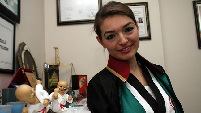 Ebru Taşkın bronz madalya kazandı