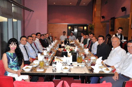 Skal iftar yemeğinde biraraya geldi