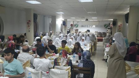 Hergün 120 aileye iftar ikram ediliyor