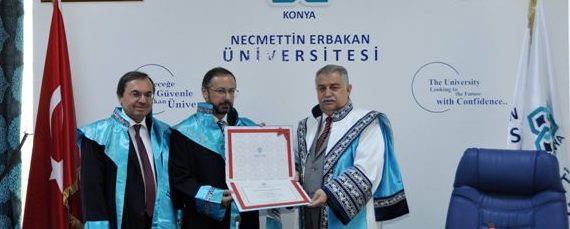 Rıfat Oral’a Fahri Doktora Unvanı verildi