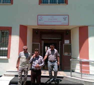 Sonel, engelli genci sokaklardan kurtardı