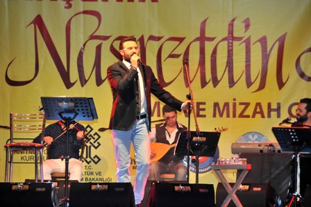 Bedirhan Gökçe sevenleriyle buluştu