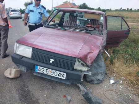 Konya'da otomobiller çarpıştı