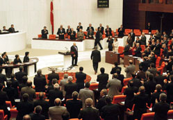 Milletvekili zor geçiniyormuş!