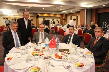Mali Müşavirler ve bürokratlar iftarda buluştu