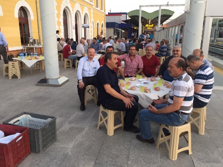 YHT Gar Müdürlüğü’nde iftar