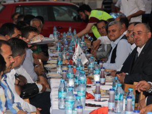 TÜMSİAD iftar çadırında buluşturdu