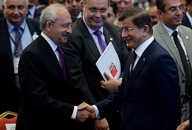 Davutoğlu, Kılıçdaroğlu'ndan tazminat kazandı