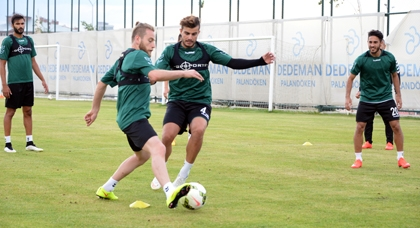 Konyaspor'da Erzurum kampı sürüyor