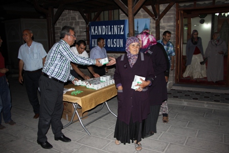 Hançerli Kadir gecesinde vatandaşlarla biraraya geldi