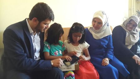 İl Gençlik Kolları, çocukların hayallerini gerçekleştirdi