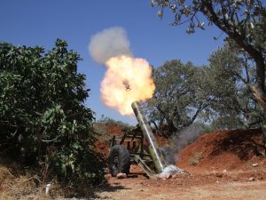 "BM, Suriye'de çifte standart uyguluyor"