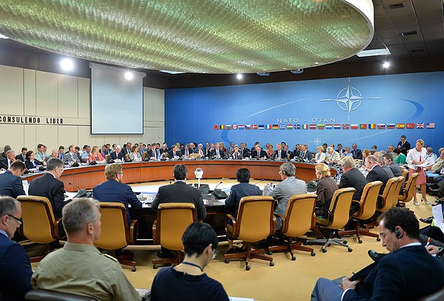 NATO Suriye konusunda Rusya'yı suçladı