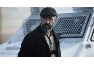 Emin Alper kimdir? Venedik'e hangi filmlerle katılıyoruz