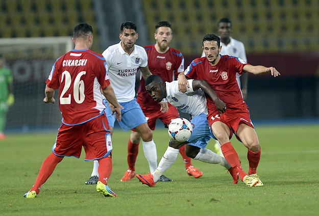 Trabzonspor, Arveladze yönetiminde ilk yenilgisini aldı