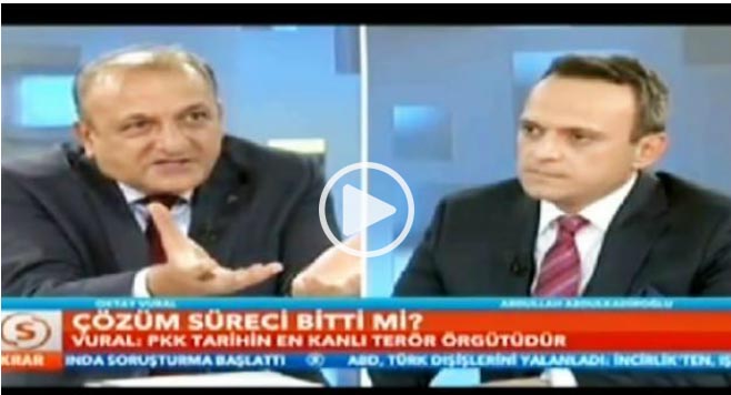 Oktay Vural, Samanyolu spikerinin yüzüne....