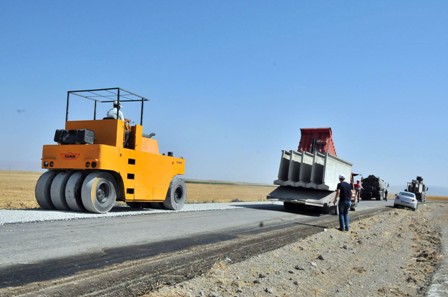 Kaplama çalışmaları sürüyor