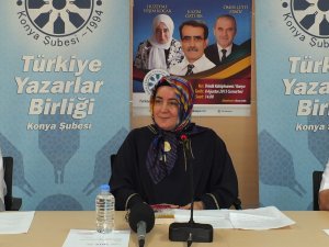 Yazarlık hikayelerini anlattılar