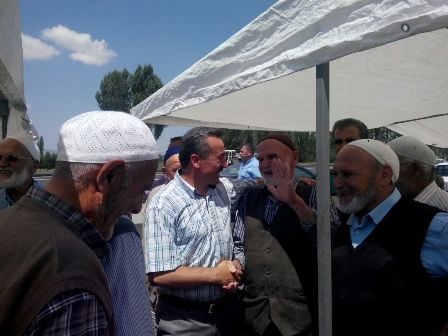 Mescid dualarla açıldı