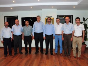 AK Parti Karatay’dan Borsa’ya ziyaret