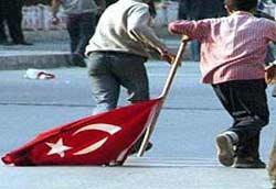 Türk-Kürt kavgası için PKK ile işbirliği