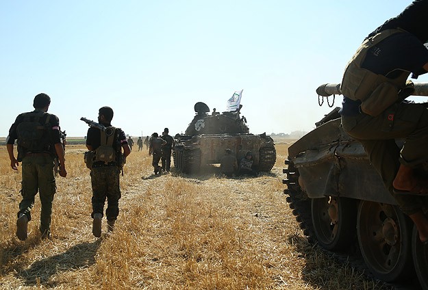 Suriye'de İranlı albay öldürüldü