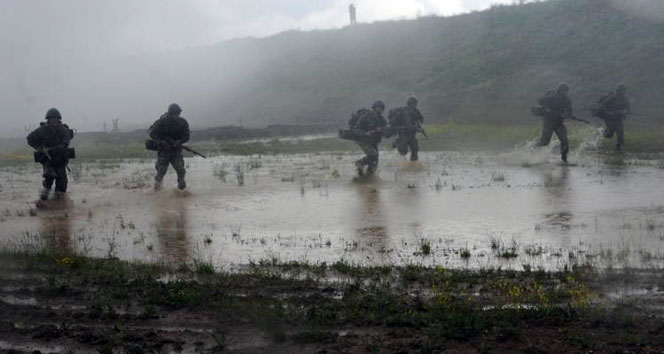 Irak ve Suriye tezkeresi Resmi Gazete'de yayımlandı