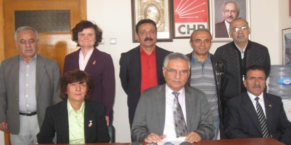 CHP Selçuklu teşkilatı görevden alındı